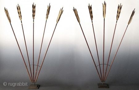 Japanese Set of Ten Ya Yumi Hawk Feather Arrows
Stunning set of ten Japanese Ya (arrow) Yumi hawk feather and reed arrows with gold gilt lacquer and iron tips. Once used to shoot  ...