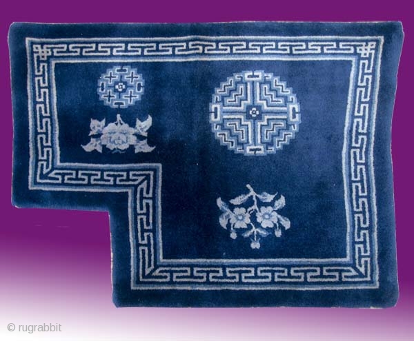 No.R134 * Chinese Antique Rug-For the Sedan Chair. Age:Early 20th Century.Size: 84x116cm(33"x46").Origin: Baotou.  Background Color: Blues,                
