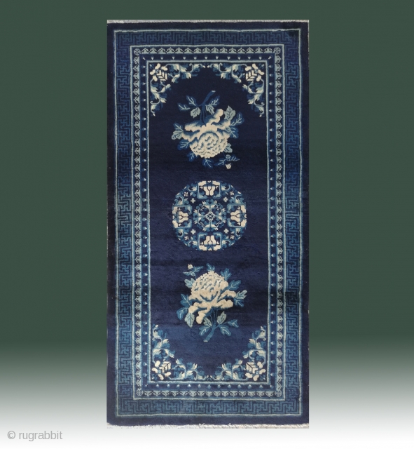 No.R12 * Chinese Antique "Peony Flower" Rug ,Origin: Baotou.Age: 19th Century. Size: 94x182cm(37"x72"). This is a classic Baotou sleeping carpet from Inner Mongolian. A single central medallion of stylized flower design with  ...