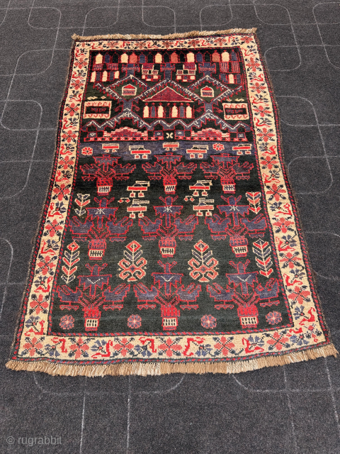 
https://zubaidatribalrugs.etsy.com/listing/4320511465                                