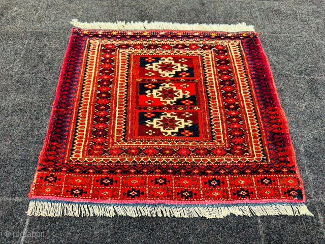 https://zubaidatribalrugs.etsy.com/listing/4363648671
Size 42 Cm X 47 Cm 
Antique over 100 Years Old Collectors piece                    