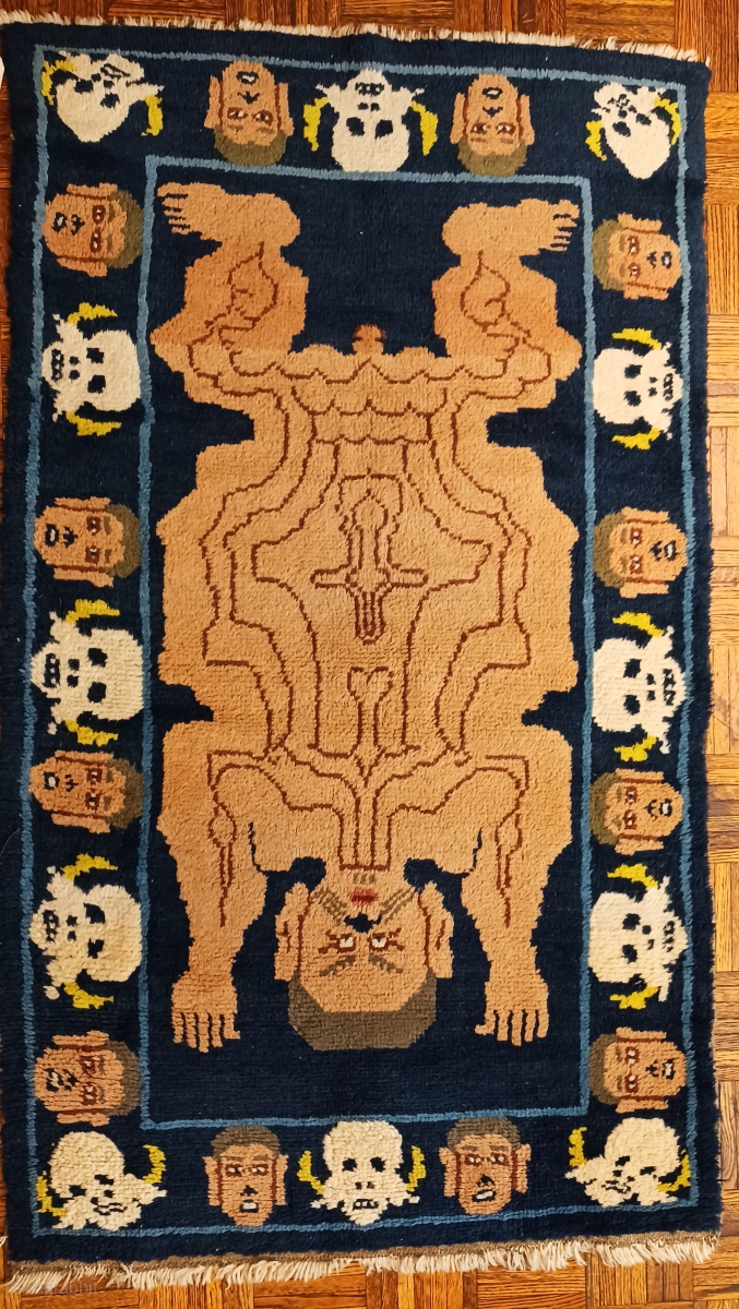 アート・デザイン・音楽 THE WOVEN MYSTERY OLD TIBETAN RUGS