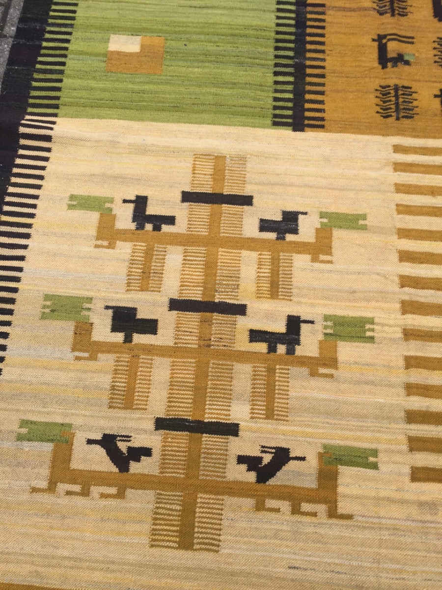A very decorative Polish (?) kilim, size ca. 290x205cm / 9'5''ft x 6'7