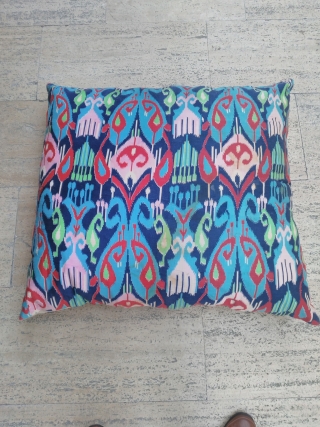 Uzbek Woodan block print pure cotton ower size cushion cover nice İkat cushion bag                   