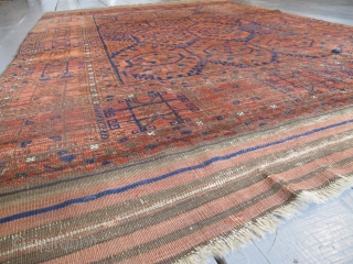 Antique Belouch carpet, 2.77m x 1.76m including the kilim ends. Archaic with a great border.                  