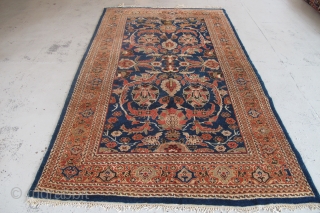 Very rare 19th century 'Ziegler' Rug 2.56m x 1.50m (8'4" x 4'11"). Excellent condition, and super decorative. Clean and ready to go into your setting!        