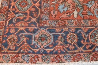 Unusual Heriz Carpet, 3.52m x 2.72m (11'7" x 8'11") medallion but no spandrels. Good age and attractive colouring. Expressive drawing. It's a very nice example.        