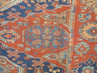 19th century Soumac Carpet with 4 medallions, East Caucasus, 2.86m x 2.28m (9'3" x 7'6"). Really good colours. Corrosion to the browns, otherwise in generally good condition. Needs cleaning and some attention  ...