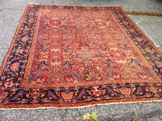 1910 Persian  Heriz good condition. Doesn't need any major repair no pet stain no dry rot no holes              