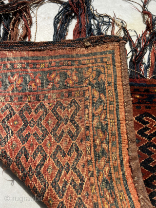 Ersari Rug 1900's
Feet: 1.4 X 3.8
Size: 41 X 112
neutralrug@gmail.com 
+905448051068 
IG: @neutralrug 
https://www.instagram.com/neutralrug?igsh=MXNqdDl5N3NucG9haQ%3D%3D&utm_source=qr Emre Neseli                  