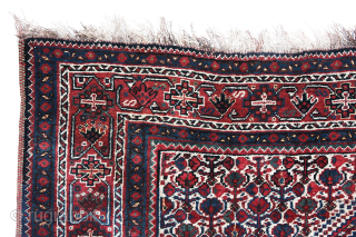 Qashqai rug, first quarter 20th century, 280 x 220 cm (111” x 86,5”)

The four medallions feature the “Qashqai Emblem”. The midnight blue field shows the classic array of stylized birds with different  ...