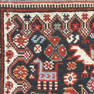 Antique Khamseh rug, Arab tribe, early 20Th century. 
303 x 189cm ( 119”x 74,5”)
South Persia Tribal

An imposing classic three medallions piece, formerly part of The Kosow Collection, the most important private collection  ...