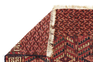 Antique Tekke Ensi, late 19th century.

166 cm x 115 cm

See more rugs in https://trybal.com.ar

Please contact direct mail: arq.abel.try@gmail.com               