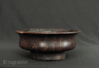 Tibetan yak butter tea “po cha” or barley beer “chang” bowl carved from burlwood, possibly Rhododendron circa 50 to 100 years old. D:11.8cm/4.6in and H: 5cm/1.9in, there is one worn chip on  ...