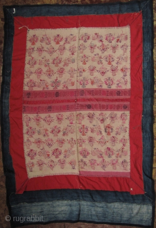 Maonan Wedding Blanket: Fine old all hand spun and hand woven wedding blanket from the tiny Maonan minority group in Guangxi and Guizhou province, circa 1940 to 1960. This piece has a  ...