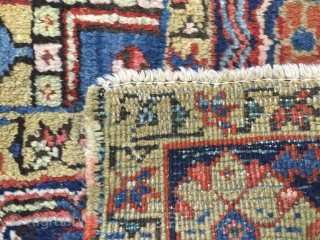 Beutiful Antique Heriz very decorative. Rug is in great condition and is ready to be used and it measures 9.6x11.7.             