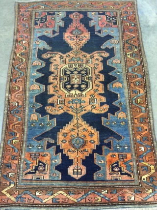 Beautiful Antique Persian rug from the 1940s measuring 4'3" x 6'8". The design is called Zanjan and it has a great color combination. Rug is in Perfect condition ready to be used.  ...