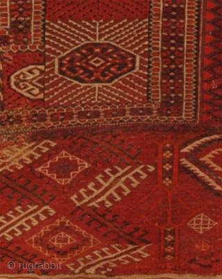 This is a very interesting Tekke-main-carpet.
It shows the "Salor-Gül'" also with the "Tschowal-Gül".

The ends are original only some parts are missing on the sides.
Pile is in a very good condition.
Size: 336 x  ...