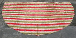 Azerbaijan Textile, 1930  size: 272x155 cm Zhakar with silver wire
Hijab for women                    