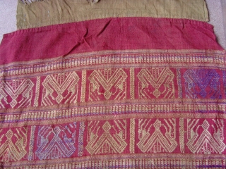 Tai Lue weaving, cotton supplementary weft with silk embroideries.
Minority group Laos and Thailand.
 Late 19 centurey
0.59 x 0.34  m
             