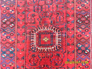 Antique Beshir Rug
Size: 285 x 145 cm.
Mail: makifhali@yahoo.com                         