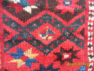 Antique Beshir Rug
Size: 285 x 145 cm.
Mail: makifhali@yahoo.com                         