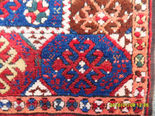 Antique Small Anatolian Bergama Karakecili Rug
Size: 130 x 90 cm. 
Mail: makifhali@yahoo.com                     
