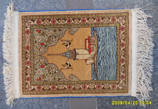 Anatolian Hereke Silk 
Size: 43x34 cm.
Mail: makifhali@yahoo.com                          