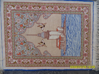 Anatolian Hereke Silk 
Size: 43x34 cm.
Mail: makifhali@yahoo.com                          