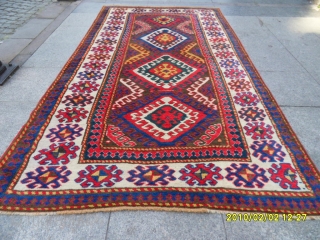 Antıque Borjhalu Kazak Carpet size: 250x137                           