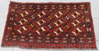 Antique Ersari Rug
Size: 150 x 85 cm.
Mail: makifhali@yahoo.com                         
