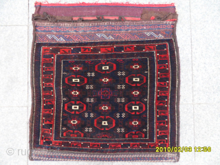 Antique Turkmen Baluch Baqface
Size: 69 x 72 cm.
Mail: makifhali@yahoo.com