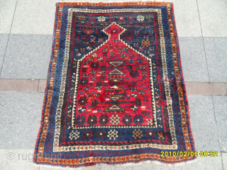 Antique Konya Cihanbeyli Kurdish Rug Size:133 x 105 cm. Mail: makifhali@yahoo.com                      