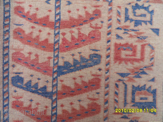 Turkmen Asmalyk 30-40 years old
Size: 145 x 70 cm.
Mail: makifhali@yahoo.com                       