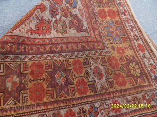 Antique Anatolian Milas Carpet 
Size: 137x102 CM.                          