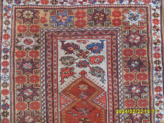 Antique Anatolian Milas Carpet 
Size: 137x102 CM.                          