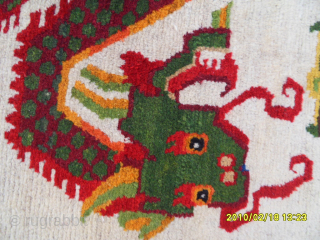 Chinese Dragon Carpet Size: 155 x 95 cm. Mail: makifhali@yahoo.com                       