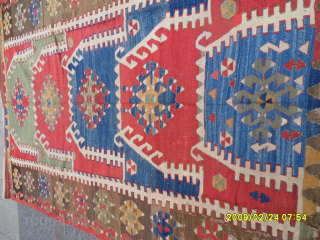 Antique Anatolian Sivrihisar Kilim
Size: 175 x 127 cm.
Mail: makifhali@yahoo.com                        