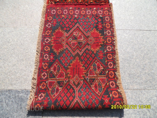 Antique Ersari Beshir
Size: 157 x 48 cm.
Mail: makifhali@yahoo.com