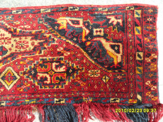 Antique Ersari
Size: 146 x 38 cm.
Mail: makifhali@yahoo.com