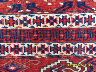 Antique Turkmen Ensi Rug
Size: 160 x 130 cm.
Mail: makifhali@yahoo.com                        