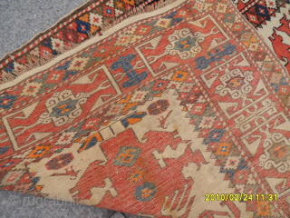 Antique Caucasian Shirvan Rug
Size: 155 x 112 cm.
Mail: makifhali@yahoo.com