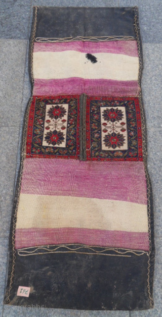 Anatolian Taspınar Saddlebag 
Size: 120 x 50 cm.
Mail: makifhali@yahoo.com                        