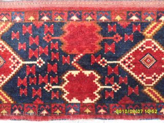 Antique Ersari Beshir 
Size: 165x42 cm.
Mail: makifhali@yahoo.com                          