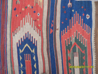 Anatolian Saff Kilim
Size: 165x103 cm.
Mail: makifhali@yahoo.com                           