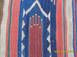 Anatolian Saff Kilim
Size: 165x103 cm.
Mail: makifhali@yahoo.com                           