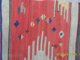 Anatolian Saff Kilim
Size: 165x103 cm.
Mail: makifhali@yahoo.com                           