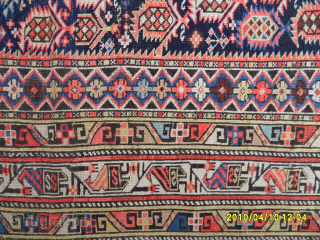 Antique Caucasian Marashali Rug
Size: 140 x 115 cm.
Mail: makifhali@yahoo.com                        