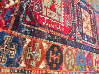 Antique Anatolian Sivas Kurdish Rug
Size: 185 x 135 cm.
Mail: makifhali@yahoo.com                       