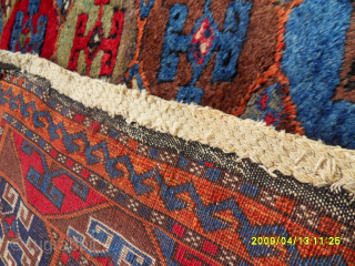 Antique Anatolian Sivas Kurdish Rug
Size: 185 x 135 cm.
Mail: makifhali@yahoo.com                       